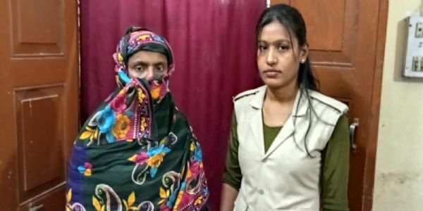 বক্সনগরে ২২ কেজি গাঁজা উদ্ধার, গৃহবধূ আটক