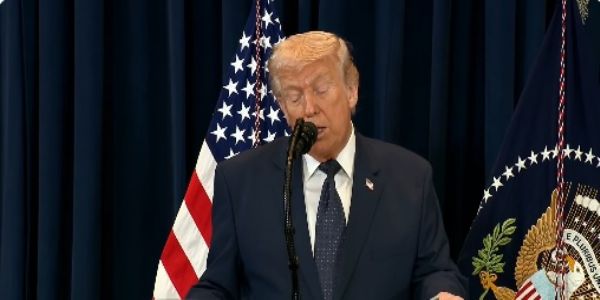 ইরানের বিদ্যুৎকেন্দ্রে পাঁচ দিন হামলা হবে না : ডোনাল্ড ট্রাম্প