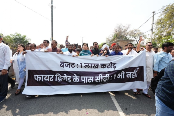 বিজেপি দিল্লির জনগণকে বোকা বানাচ্ছে : অতিশী