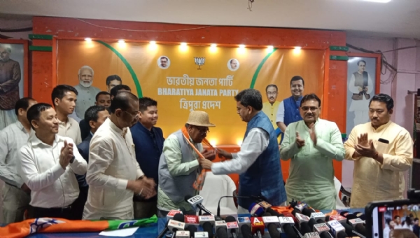 মথা ছেড়ে বিজেপিতে এমডিসি