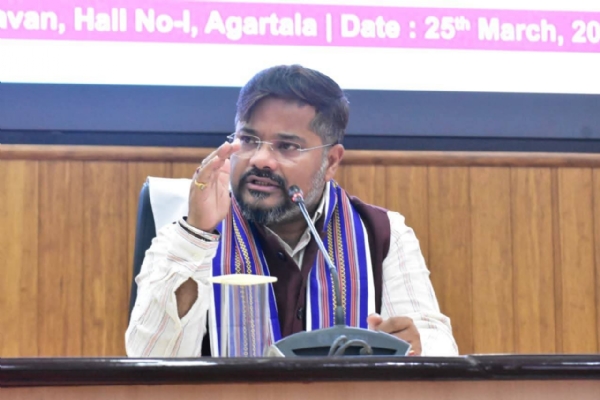 মন্ত্রী সুশান্ত চৌধুরী