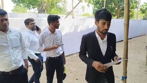 অফিসার নেই অফিসার নেই