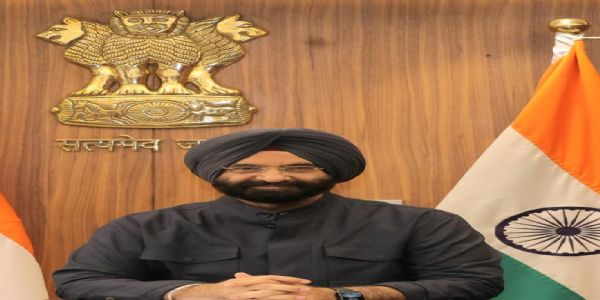 দিল্লিতে বাণিজ্যিক এলপিজি সরবরাহ বাড়ল ২০ শতাংশ থেকে ৫০ শতাংশ