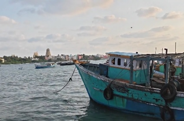 আন্তর্জাতিক জলসীমা লঙ্ঘনের দায়ে ৭ তামিল মৎস্যজীবী আটক