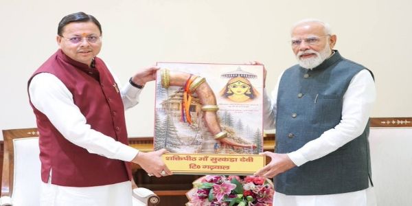 প্রধানমন্ত্রী সকাশে পুষ্কর ধামি, রাজ্যের অগ্রগতি নিয়ে হয়েছে কথা