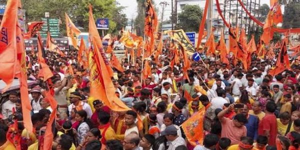 (রাউন্ড আপ) ভক্তি ও সম্প্রীতির আবহে বাংলায় রামনবমী : সম্প্রীতির নজির হাওড়ায়, নন্দীগ্রামে ‘রামরাজ্য’ গড়ার ডাক শুভেন্দুর