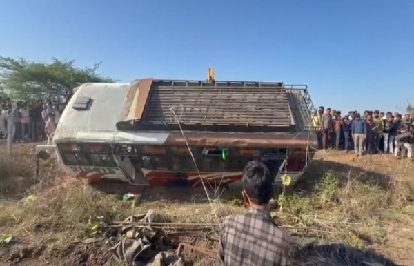 আগর মালওয়ায় বাস দুর্ঘটনায়ে নিহত এক , আহত বহু