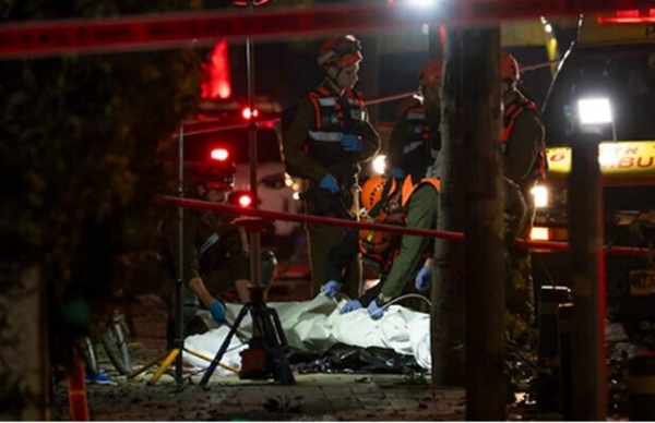 ইরানের পরমাণু স্থাপনায় হামলা, পাল্টা ক্ষেপণাস্ত্র বৃষ্টি ইজরায়েলে; তীব্র সংঘাত পশ্চিম এশিয়ায়