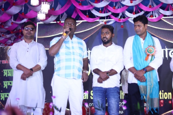 নোদাখালিতে সম্মান প্রদান অনুষ্ঠানের আয়োজন