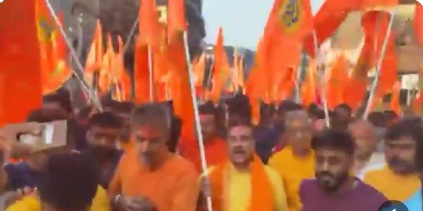 ভবানীপুরে দোল উৎসব উদযাপন শুভেন্দু অধিকারীর