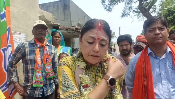 অগ্নি মিত্রা