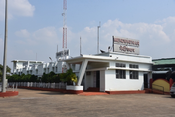মেঘালয়ের মেন্দিপথার রেলস্টেশন মেঘালয়ের মেন্দিপথার রেলস্টেশন