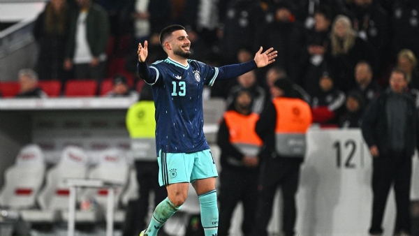 আন্তর্জাতিক প্রীতি ম্যাচ:  চারবারের বিশ্ব চ্যাম্পিয়নরা জিতেই চলছে