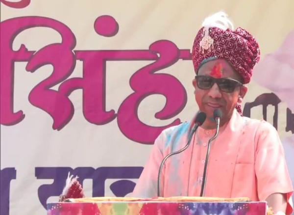 যোগী আদিত্যনাথ যোগী আদিত্যনাথ