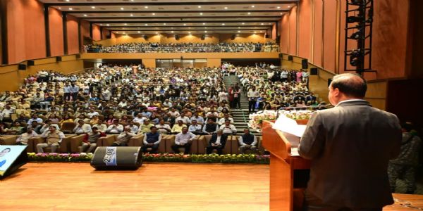 কোচিং সেন্টারগুলিকে এক সপ্তাহের মধ্যে সফল প্রার্থীদের ছবি ও নাম সংবলিত হোৰ্ডিং সরানোর নির্দেশ মুখ্যমন্ত্রী হিমন্তবিশ্বের