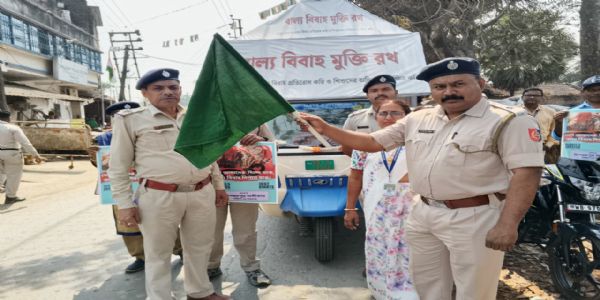 বাল্যবিবাহ রুখতে পাথরপ্রতিমায় পদযাত্রা