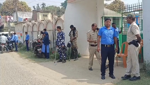 পুলিশ তদন্ত করছে