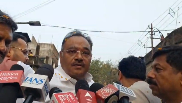 পদযাত্রায় শমিক