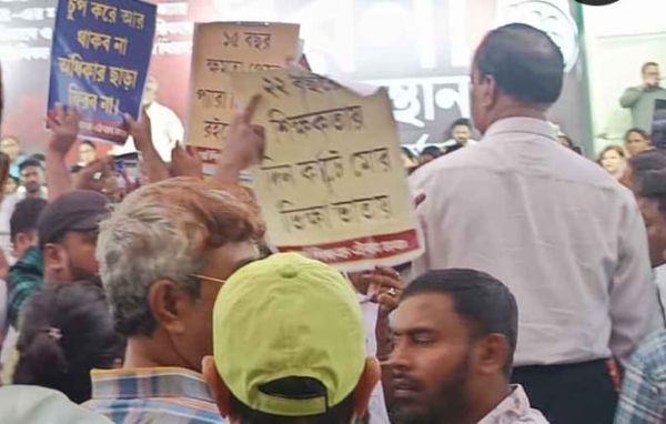 পার্শ্বশিক্ষকেরা