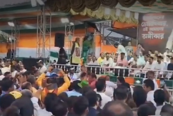 ধর্মতলায় মমতা বন্দ্যোপাধ্যায়