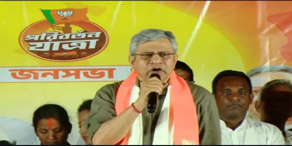 ঐতিহাসিক ভূমি শ্রীরামপুর থেকে পরিবর্তনের সংকল্প নেওয়ার আর্জি অশ্বিনী বৈষ্ণবের