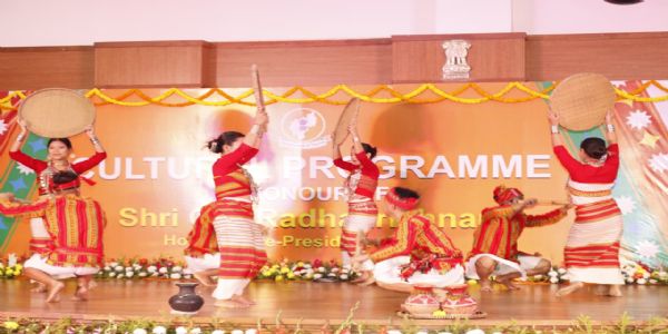 উপরাষ্ট্রপতির সম্মানে লোকভবনে সাংস্কৃতিক অনুষ্ঠান