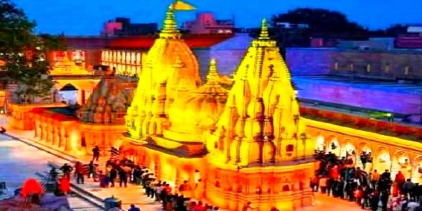 আন্তর্জাতিক নারী দিবসে কাশী বিশ্বনাথ মন্দিরে মহিলাদের জন্য বিশেষ দর্শনের ব্যবস্থা