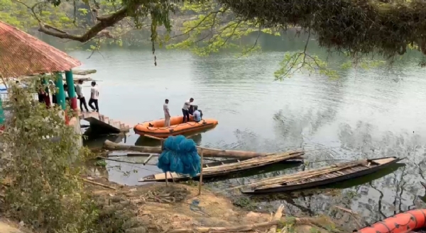 দুর্যোগ মোকাবিলার বোট বিকল