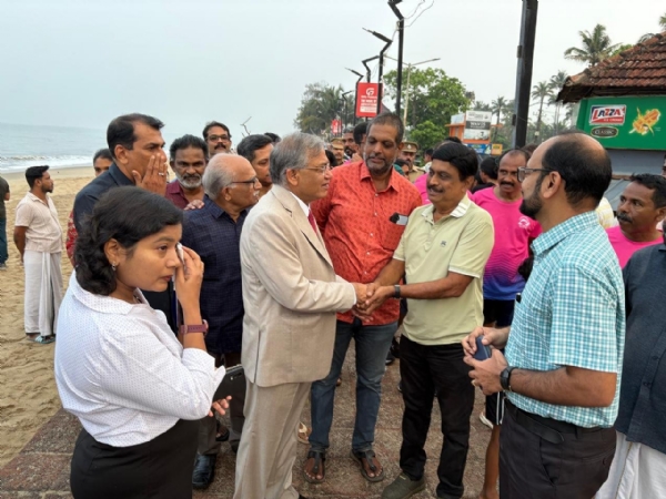 নির্বাচনী প্রস্তুতি খতিয়ে দেখতে কোচিতে নির্বাচন কমিশন, ভোটারদের সঙ্গে কথা বললেন জ্ঞানেশ