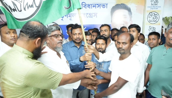 মগরাহাট পশ্চিম কেন্দ্রে শতাধিক তৃণমূল কংগ্রেসে যোগদান