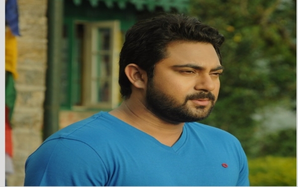 সোহম চক্রবর্তী