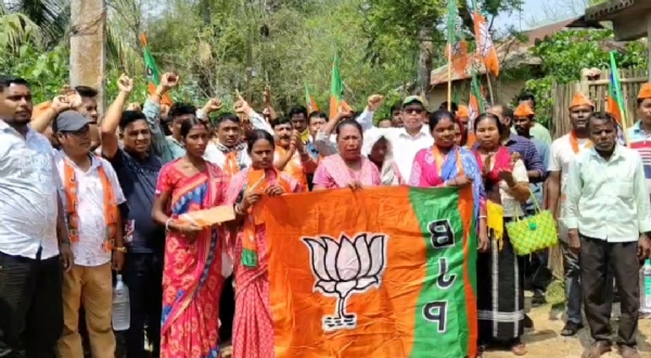 বিজেপি প্রার্থীর ভোট প্রচার