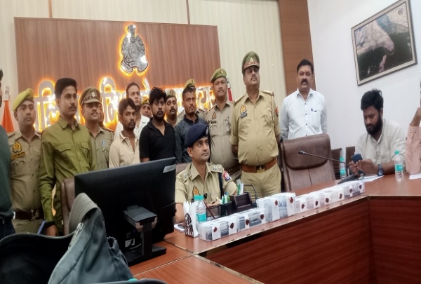 প্রয়াগরাজে গ্রেফতার তিন মাদক পাচারকারী , উদ্ধার ১,৪০,৯৭,৬০০ কোটির মাদক দ্রব্য