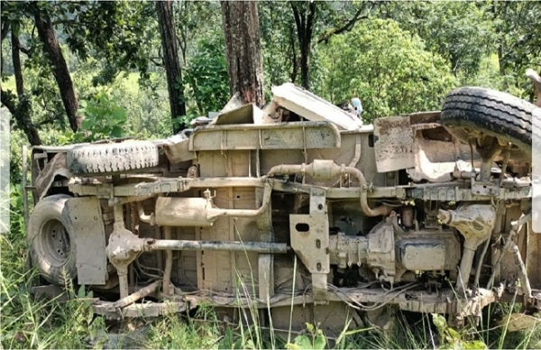 নেপালে তীর্থস্থান দর্শন শেষে ফেরার পথে ভারতীয় তীর্থযাত্রীদের বাস দুর্ঘটনা কবলে , আহত ৬