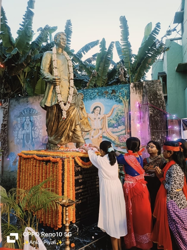 রানাঘাটে উত্তমকুমারের মূর্তি স্থাপন