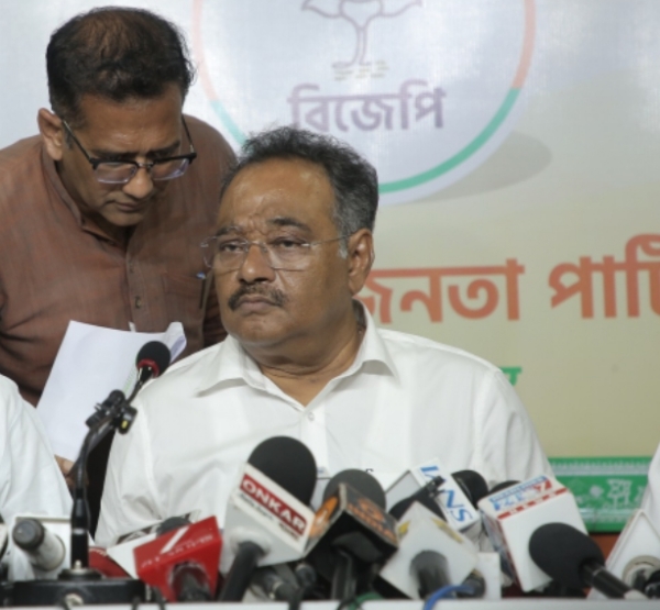 শমীক ভট্টাচার্য