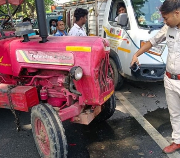 র্শিদাবাদে দুর্ঘটনার কবলে কেন্দ্রীয় মন্ত্রী শান্তনু ঠাকুরের কনভয়