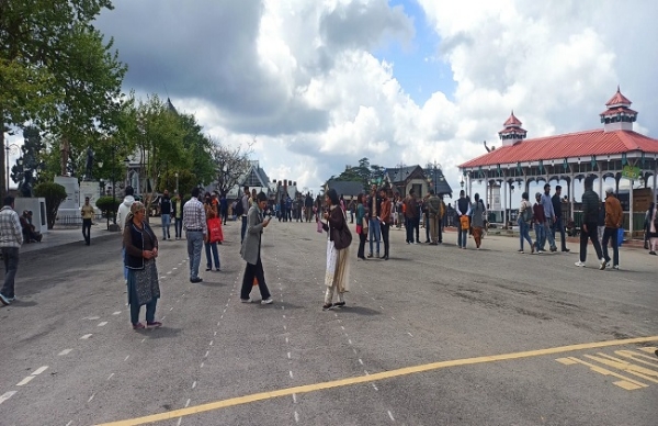 জম্মু ও কাশ্মীরে বজ্রসহ বৃষ্টি ও শিলাবৃষ্টির সম্ভাবনা, সতর্কবার্তা আবহাওয়া দফতরের