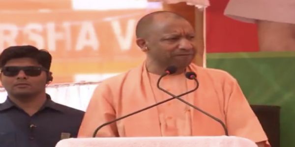 পশ্চিমবঙ্গে পরিবর্তনের ডাক, তৃণমূলের বিরুদ্ধে তীব্র আক্রমণ যোগী আদিত্যনাথের