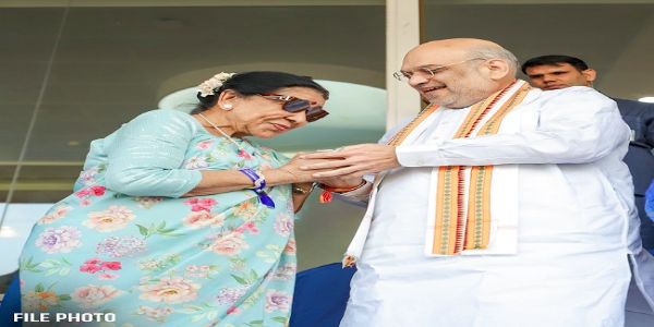 নিজের সুর দিয়ে ভারতীয় সঙ্গীতকে সমৃদ্ধ করেছিলেন আশা ভোঁসলে : অমিত শাহ