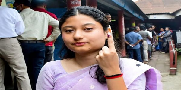 নির্বাচন-সংক্রান্ত মামলা : পানবাজার থানায় হাজিরা এজেপি-প্রার্থী কুনকি চৌধুরীর