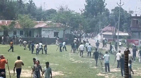 বক্সনগরে বোমাবাজি বক্সনগরে বোমাবাজি