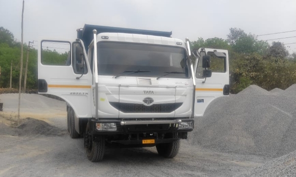 ছিনতাই হওয়া গাড়ি