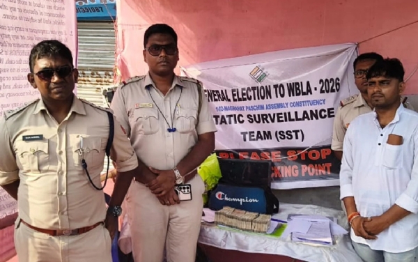 ডায়মন্ড হারবারে আটক দুই বিজেপি র নেতা ডায়মন্ড হারবারে আটক দুই বিজেপি র নেতা