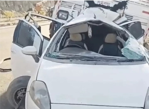 উদয়পুরে বেপরোয়া ট্রাকের ধাক্কায় নিহত দুই , আহত শিশু সহ আরও দুই উদয়পুরে বেপরোয়া ট্রাকের ধাক্কায় নিহত দুই , আহত শিশু সহ আরও দুই