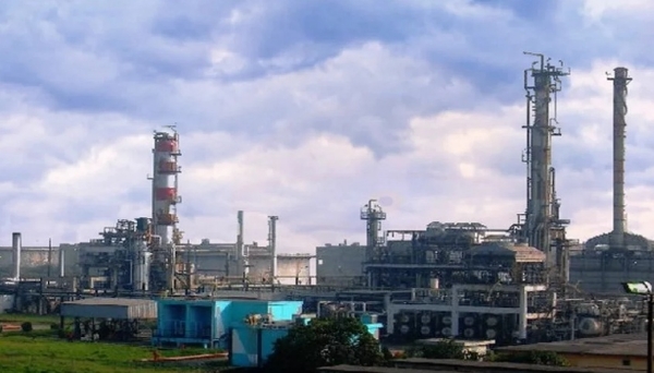বাংলাদেশে কাঁচা তেলের সংকট, উৎপাদন বন্ধ চট্টগ্রামের ইস্টার্ন রিফাইনারি লিমিটেডের দুই ইউনিটে