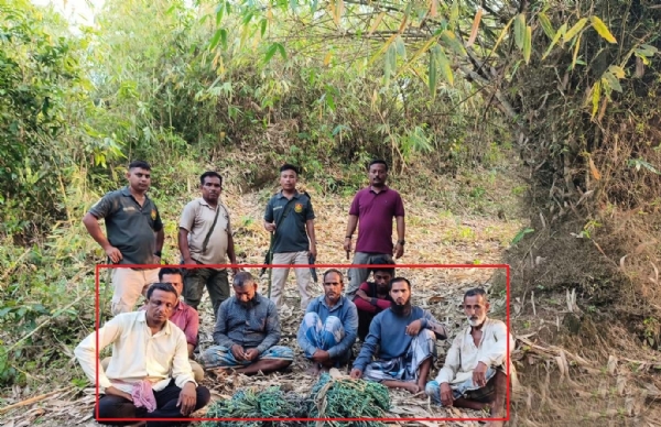 পাথারকান্দিতে গ্রেফতার সাত চোরা শিকারি