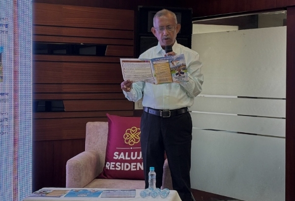 গৌতম দেব