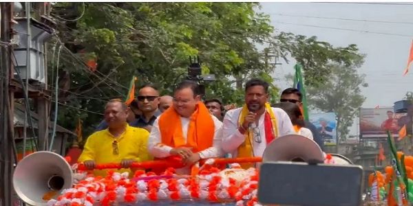 বিজেপি প্রার্থীর সমর্থনে শিলিগুড়িতে রোড শো রাজস্থানের মুখ্যমন্ত্রীর