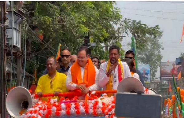 বিজেপি প্রার্থীর সমর্থনে শিলিগুড়িতে রোড শো রাজস্থানের মুখ্যমন্ত্রীর